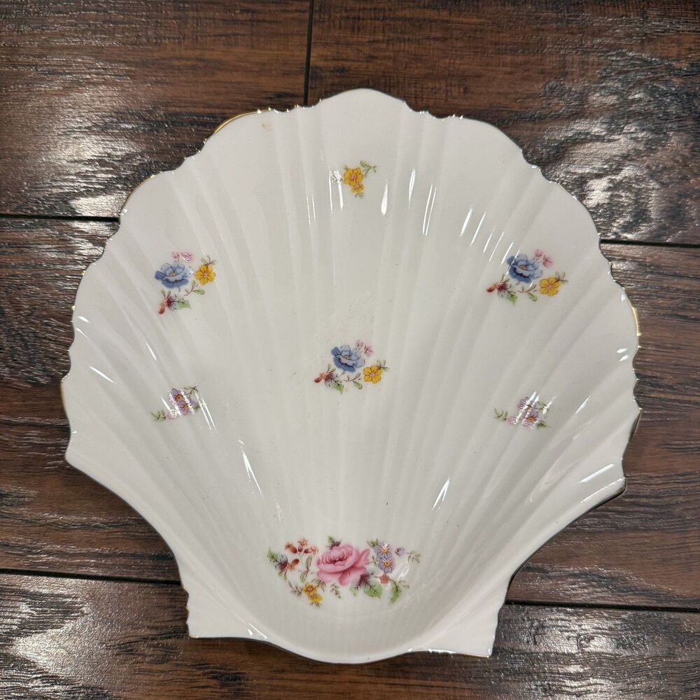 Vintage Yamaji Floral Seashell Scalloped Porcelain Serving Dish w Gold Trim E1